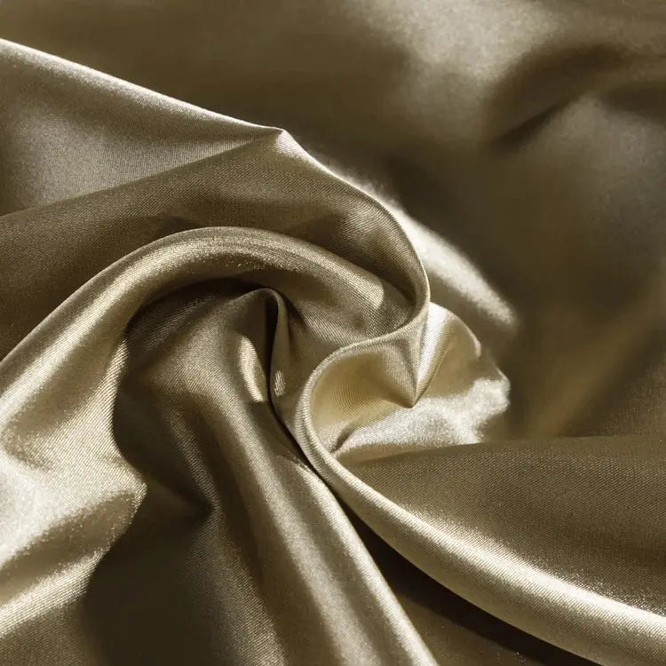 Italian Satin Bedding Set (4 Pieces)