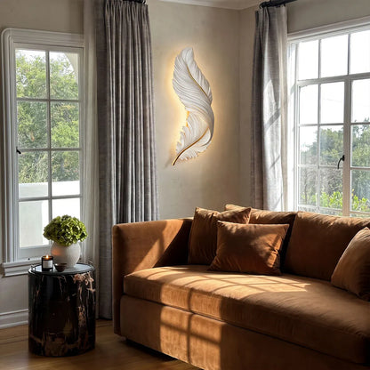 Piuma Feather LED Wall Art Lamp