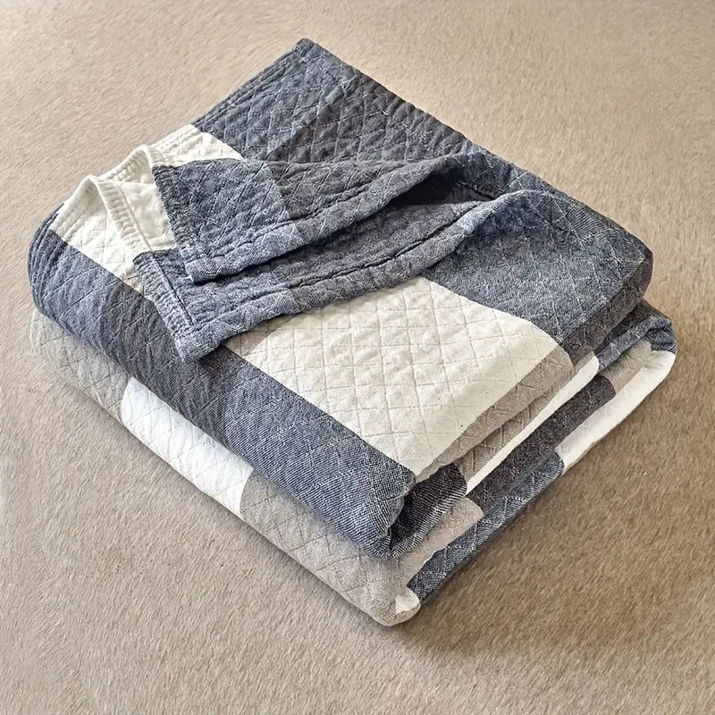 Scandinavian Plaid Cotton Quilt