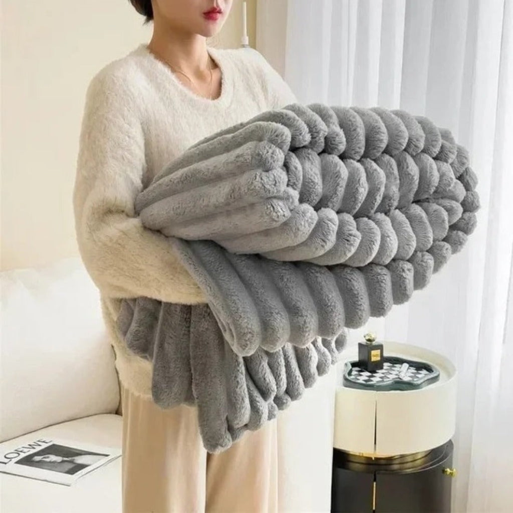 Scandinavian Textured Plush Throw Blanket